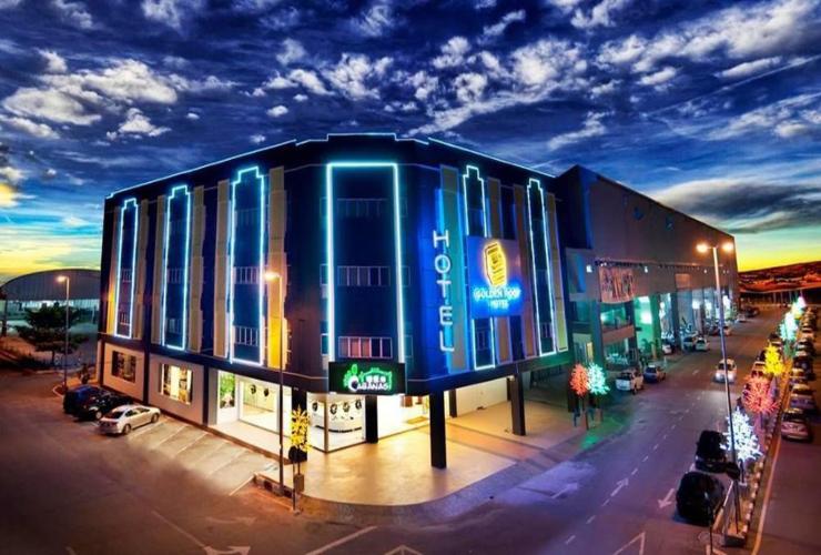 فندق صنواي ايبوه